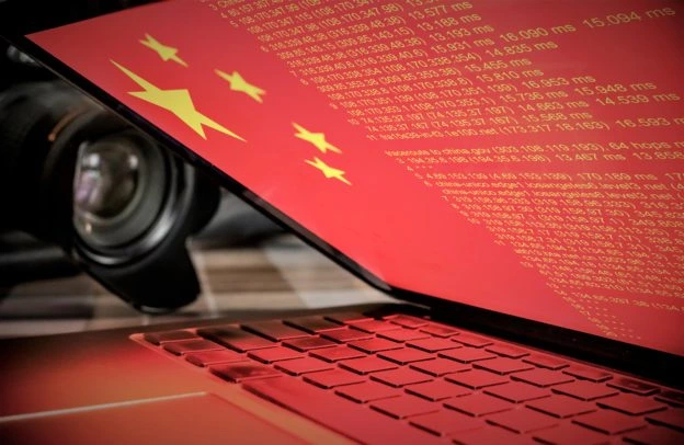 Google dismantles Chinese hacking group, affecting at least 53 groups worldwide.